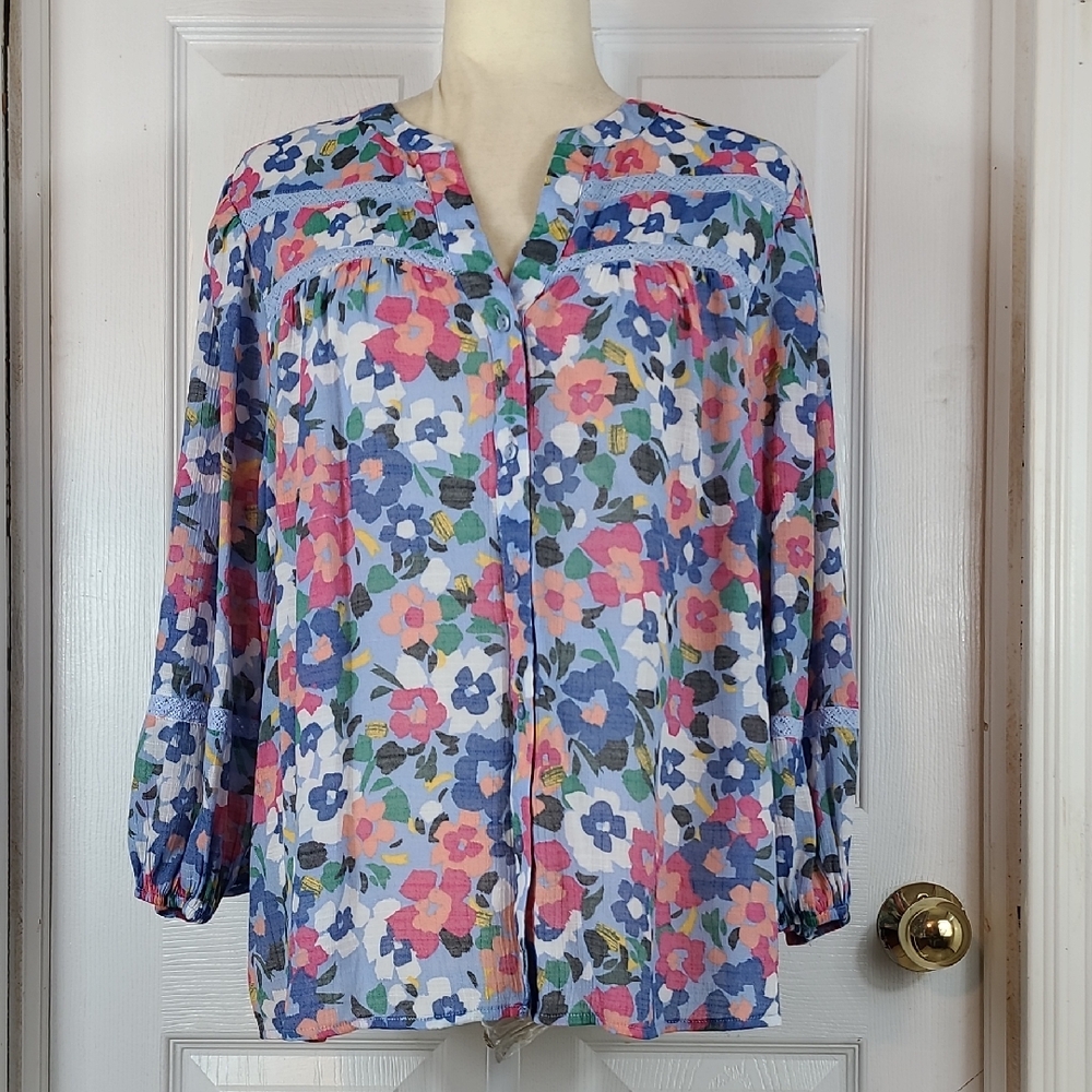 Hope & Harlow Floral Blouse